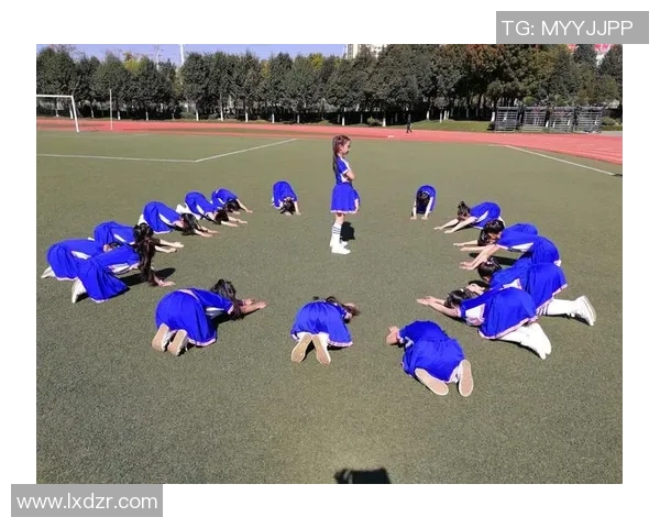 贾亮足球明星背后的故事与成就揭秘