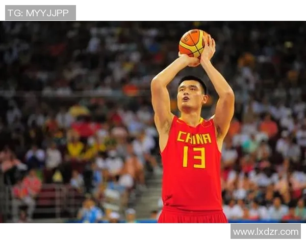 明星篮球资料全解析从球员生涯到场上表现一网打尽